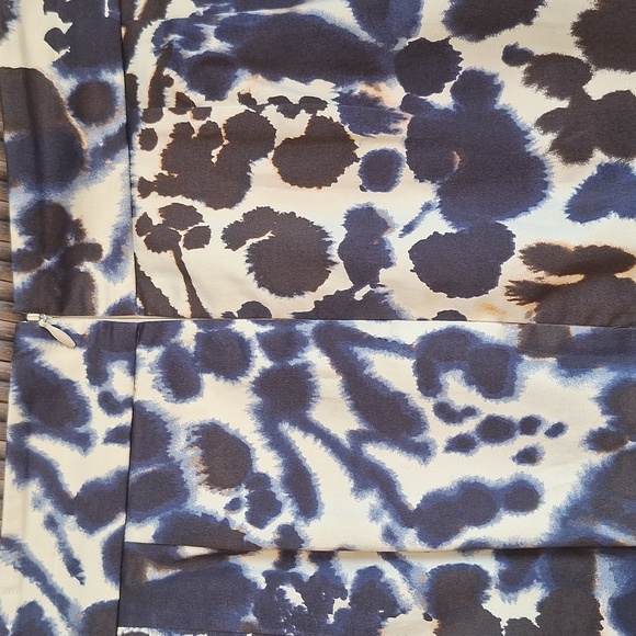 Ann Taylor Lined Pencil Skirt (14) - Picture 6 of 16